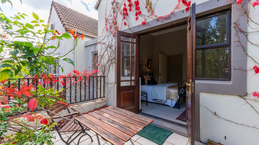 2 Bedroom Property for Sale in Boschenmeer Golf Country Estate Western Cape